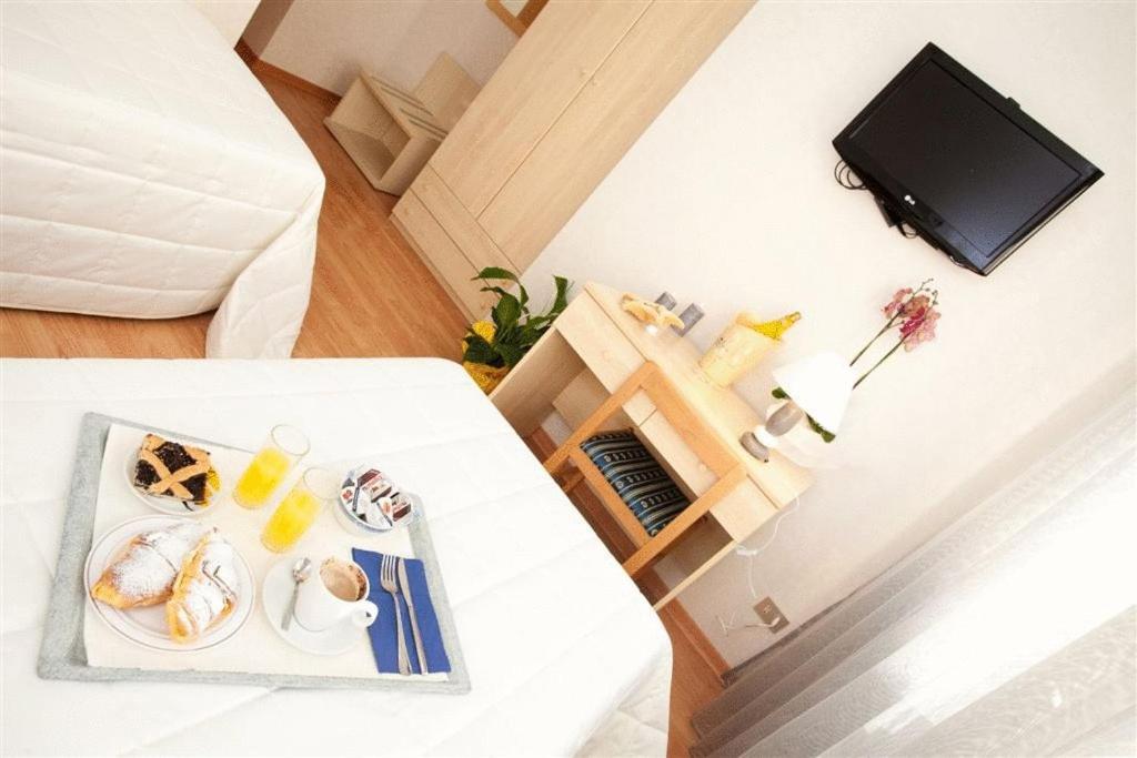Relais Mediterraneum Rome Room photo